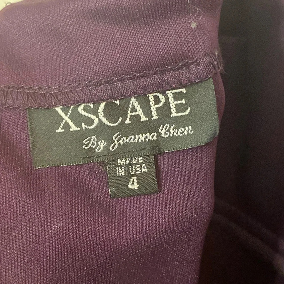 Xscape Dress Lace Cap Sleeve Sheer Side Ruffles Open Back Plum Purple size 4 - Picture 5 of 8